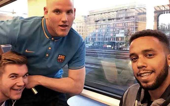 El FC Barcelona invita a uno de los héroes del tren Amsterdam-París
