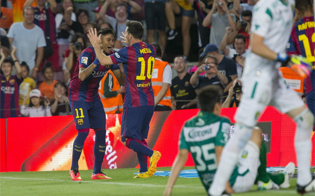 Neymar y Messi celebrando uno de los goles del Barça