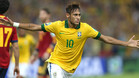 Neymar y Alves, citados para jugar dos 'pachangas' con Brasil