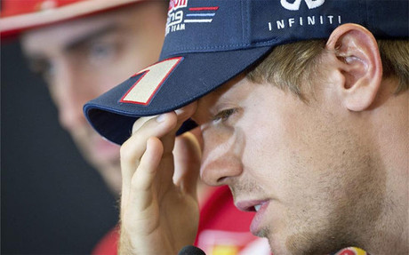 Vettel solventa \"las tcticas sucias de sus rivales\", segn apuntan en Inglaterra