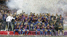 COP151 MADRID, 25/05/2012.- Los jugadores del FC Barcelona celebran su victoria en la final de la Copa del Rey al imponerse al Athletic Club, esta noche en el estadio Vicente Caldern de Madrid. EFE/Juanjo Martn
