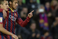 Neymar y Alexis en el partido contra el Granada