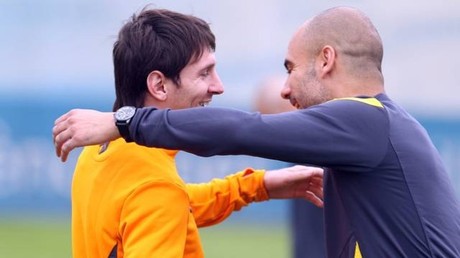 Messi se abrazó con Pep Guardiola en el entrenamiento matinal del Barça