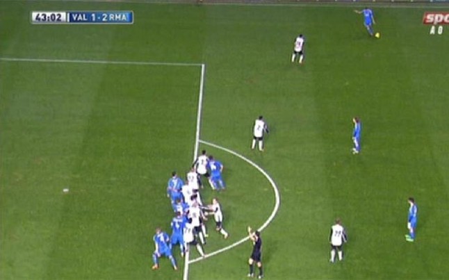  Cristiano Ronaldos goal was clearly offside in Real Madrids 3 2 win at Valencia [Pic & Video]