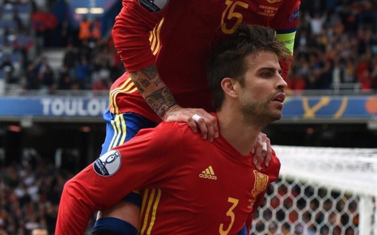 El contundente tuit de Gerard Piqué después de su gol en la Eurocopa
