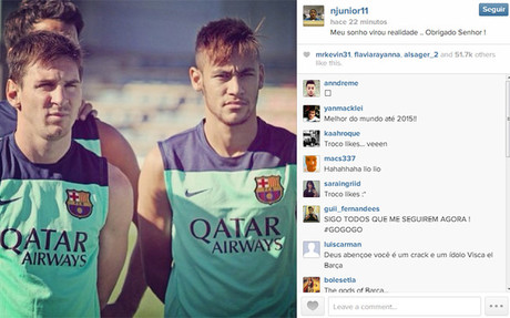 Neymar e treina com o Barça
