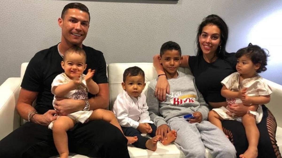 Los hijos de Cristiano Ronaldo celebran sus cuatro goles desde casa