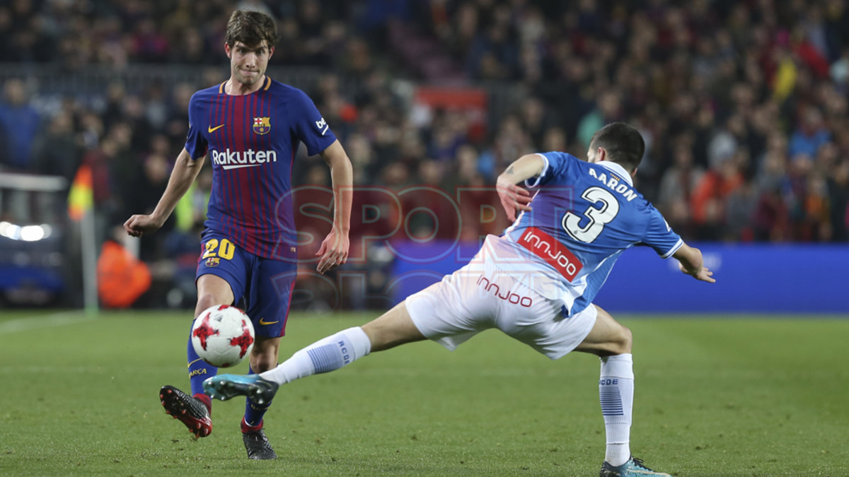 صور مباراة : اسبانيول - برشلونة 1-0 ( 17-01-2018 )  Barcelona-rcd-espanyol-1516924037391