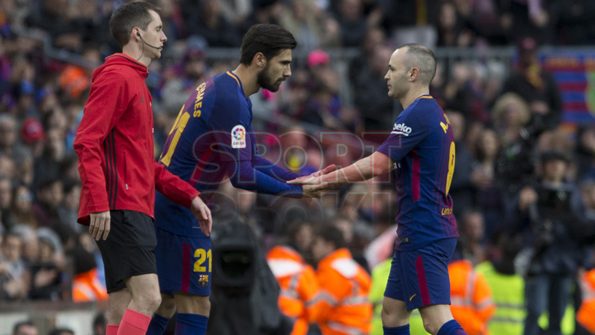 صور مباراة : برشلونة - أتلتيكو مدريد 1-0 ( 04-03-2018 )  Barcelona-atletico-madrid-1520193504252