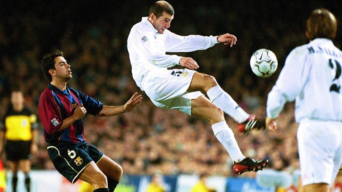 Resultado de imagen de zidane jugador clasico
