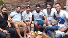 Messi, Luis Surez y Busquets, en una pizzeria