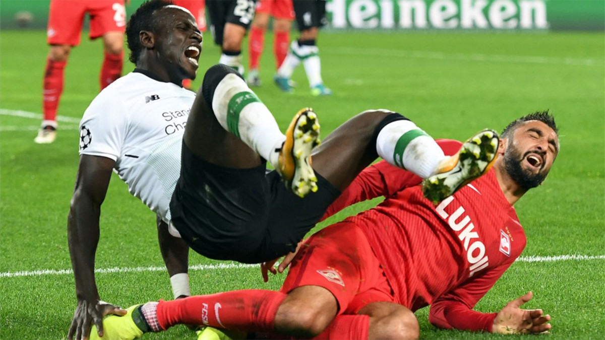 Liverpool lose Sadio Mane to injury for six weeks