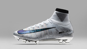 Nike lanza una edición limitada de las botas de Cristiano Ronaldo