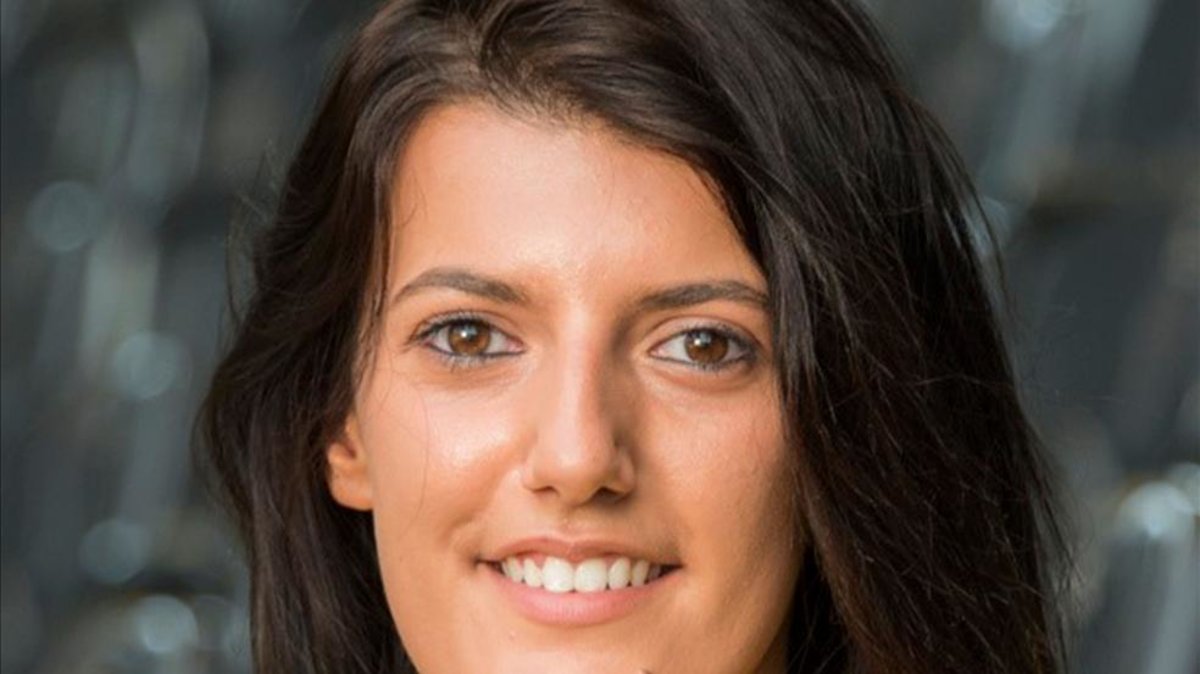 Resultado de imagen para centrocampista suiza Florijana Ismaili